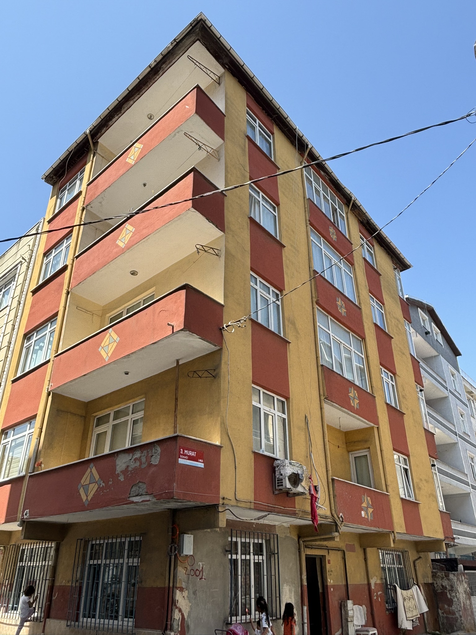 Macit Apartmanı 2